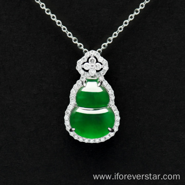 White gold gourd emerald pendant